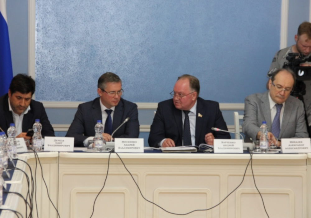 Внедряя новые инструменты налогового администрирования 