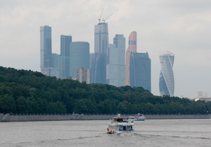 Исходя из кадастровой стоимости