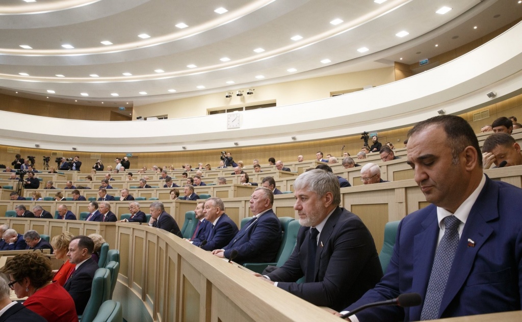 2020-03-11_Валентина Матвиенко_Конституция_может_консолидировать_всё_общество_03.jpg 2020-03-11_Валентина Матвиенко_Конституция_может_консолидировать_всё_общество_03.jpg