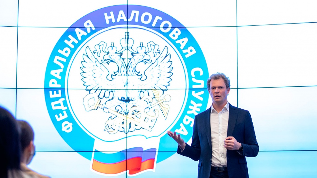 2020-07-01_Даниил_Егоров_встретился_с_выпускниками_Финансового_университета_02.jpg 2020-07-01_Даниил_Егоров_встретился_с_выпускниками_Финансового_университета_02.jpg