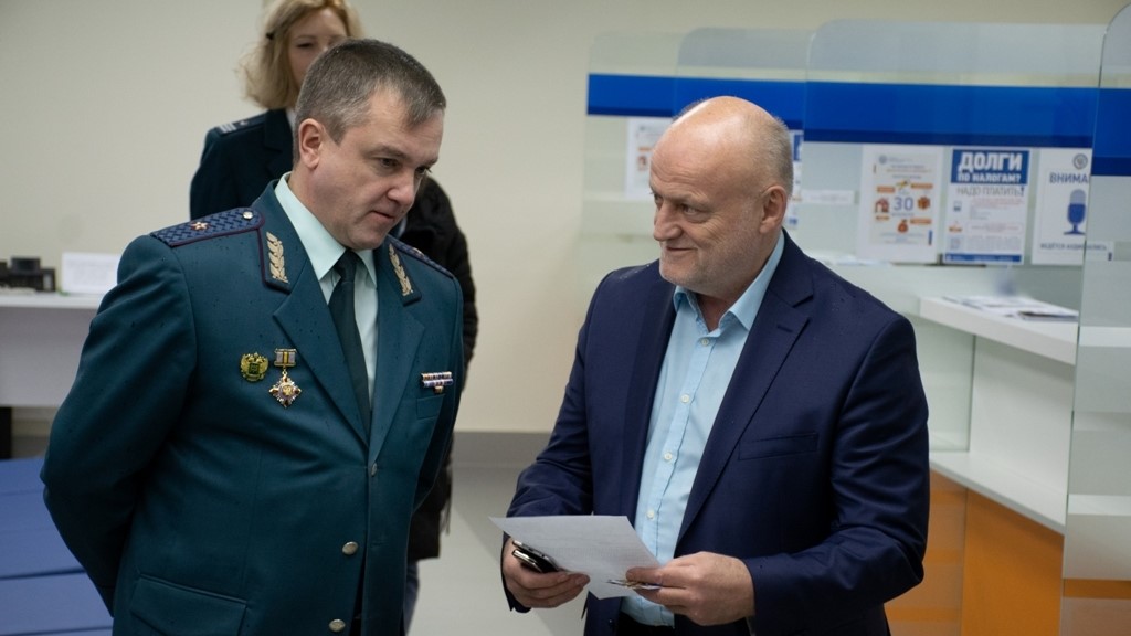 2020-02-14_Обновлённый_оперзал_для_налогоплательщиков_Ялты_и_Алушты_03.jpg 2020-02-14_Обновлённый_оперзал_для_налогоплательщиков_Ялты_и_Алушты_03.jpg